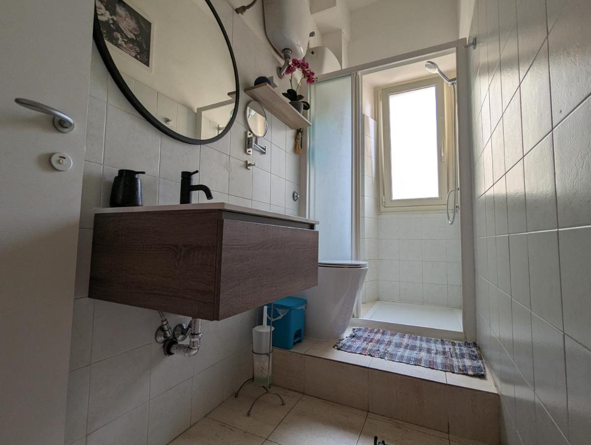 קליארי Miky M House B&B מראה חיצוני תמונה