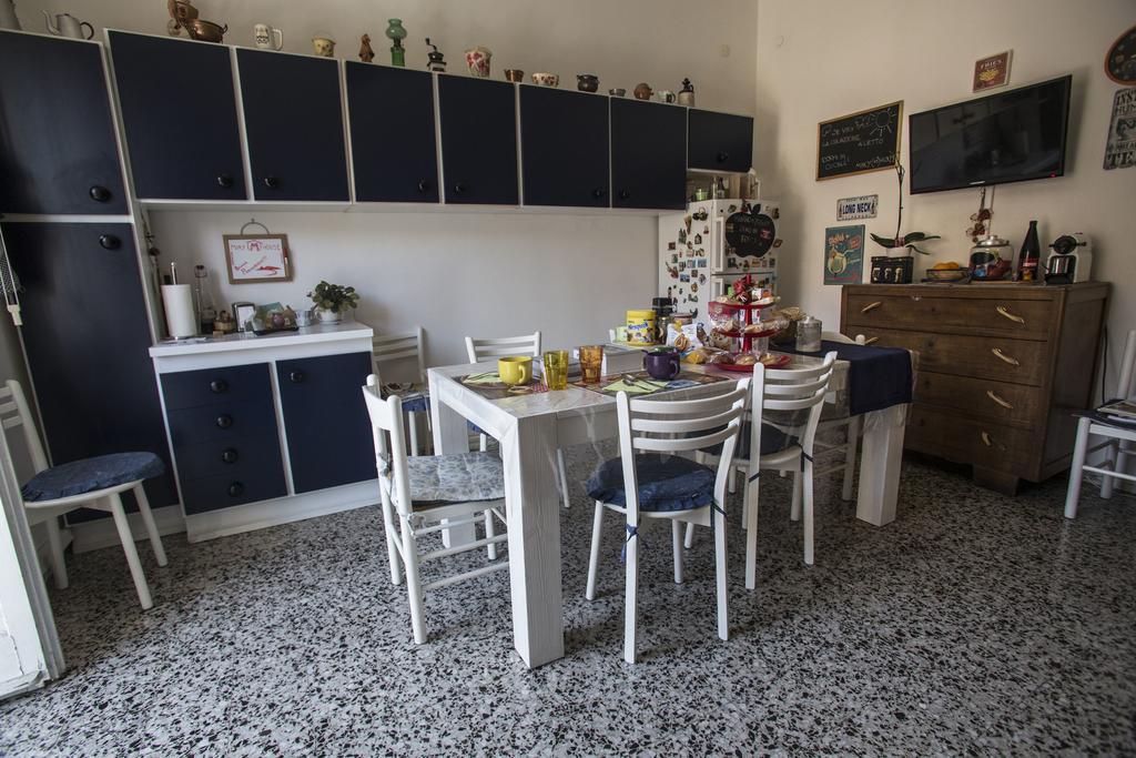 קליארי Miky M House B&B מראה חיצוני תמונה